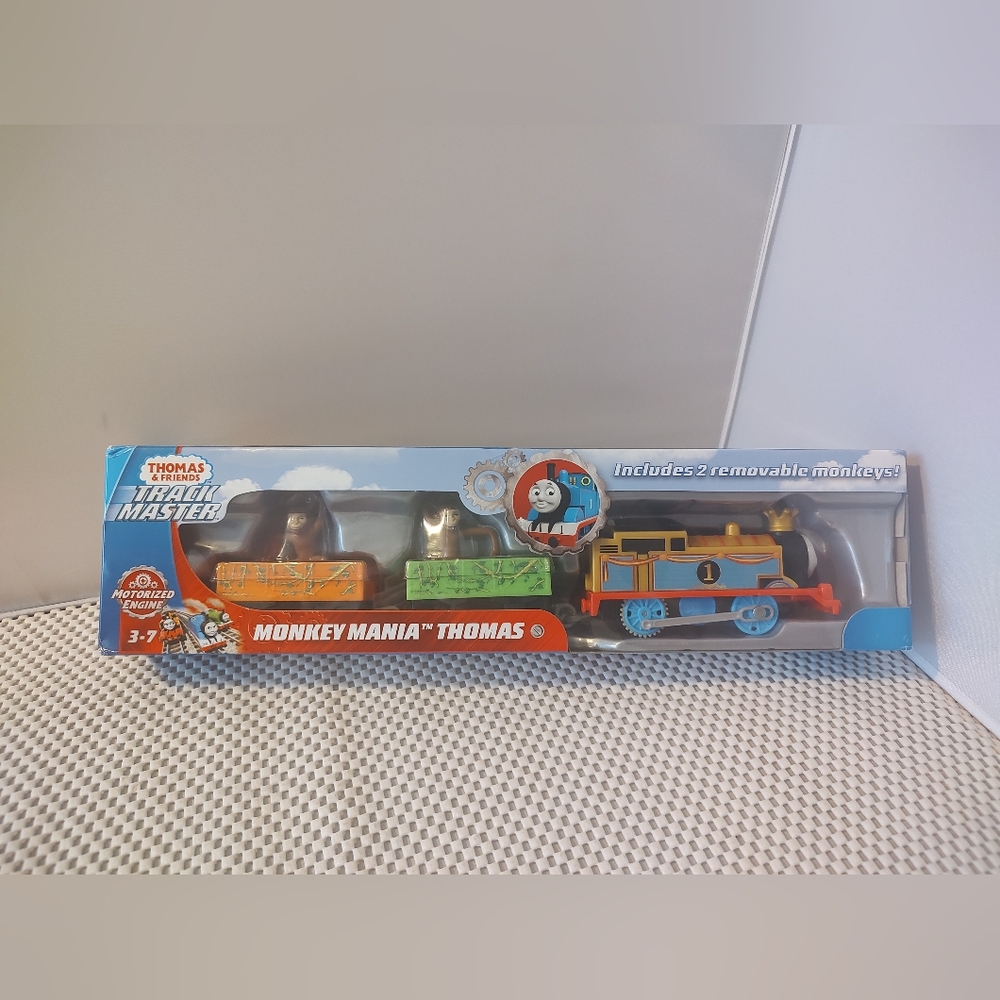 Thomas & Friends Track Master Monkey Mania Thomas Motorized Engine NWT